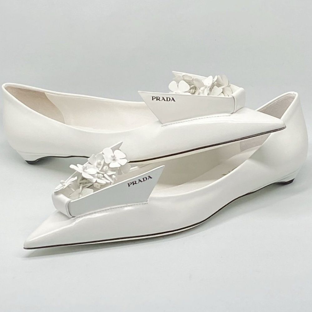 Prada Bouquet Applique Leather Ballerina Flats size 38.5